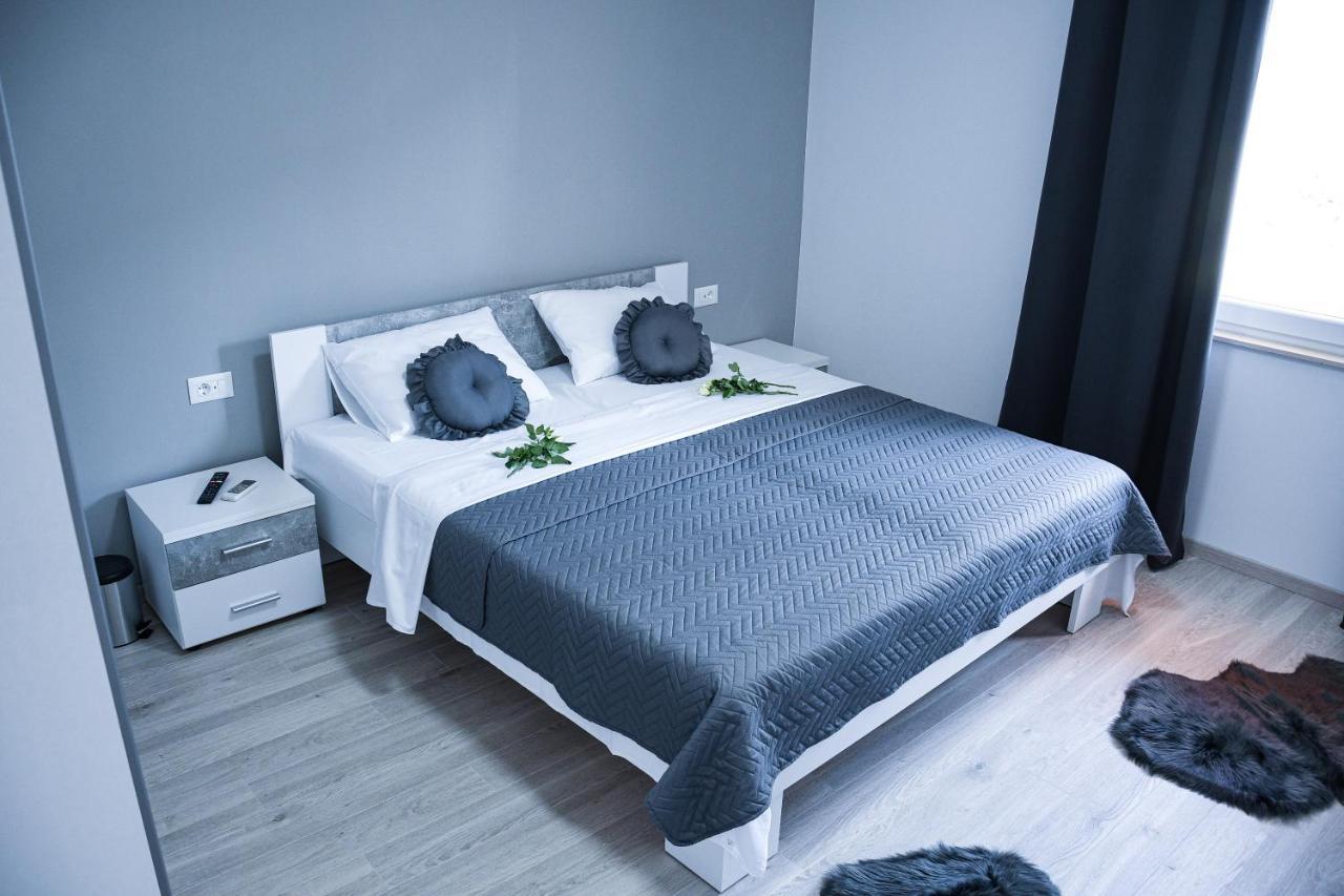 Apartment Light Stobreč エクステリア 写真