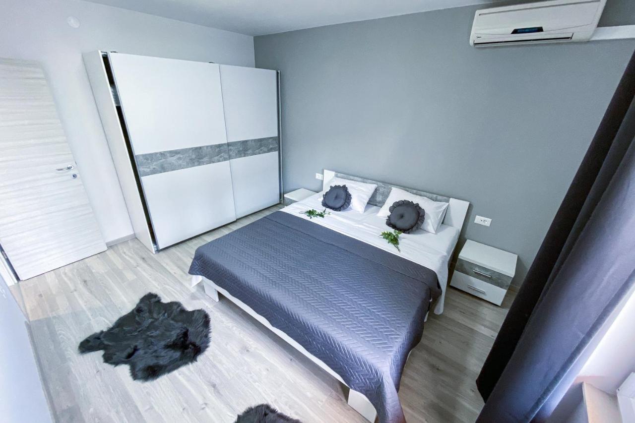 Apartment Light Stobreč エクステリア 写真